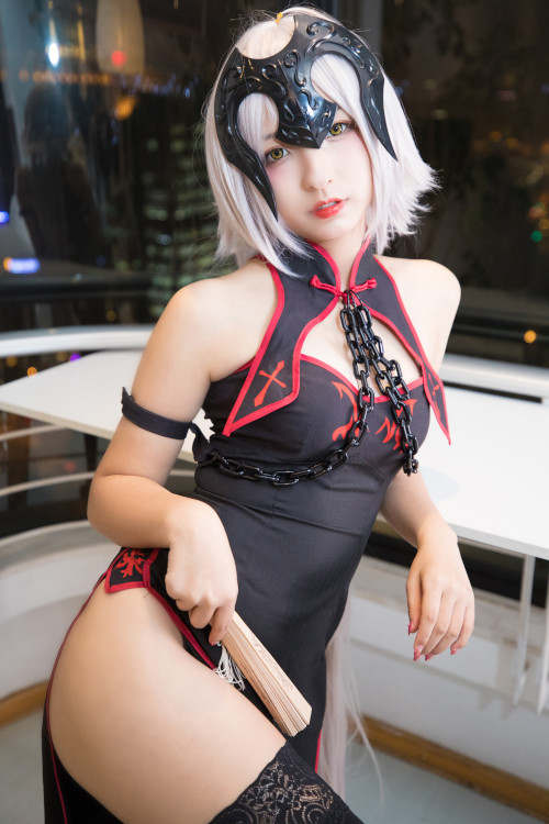 Read more about the article Cosplay 神楽坂真冬 电子相册-旗袍黑贞 Set.02