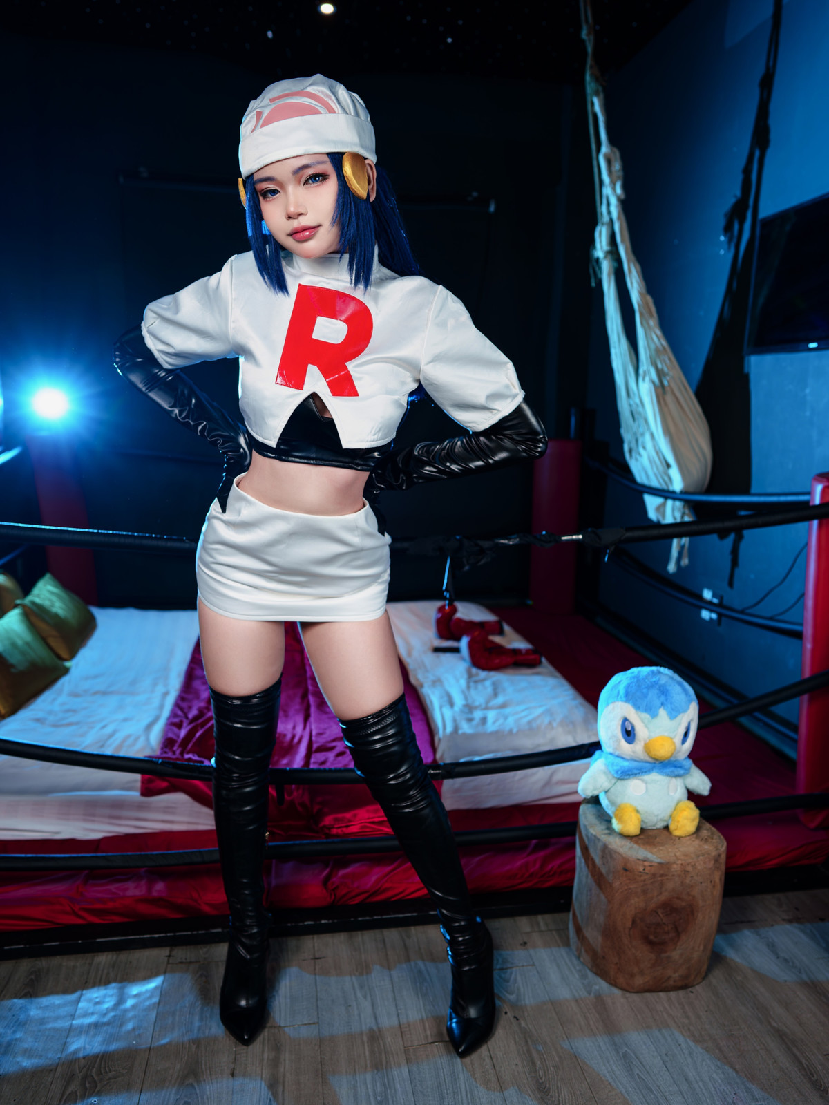 Cosplay ZinieQ Dawn Pokemon in Team Rocket Costume