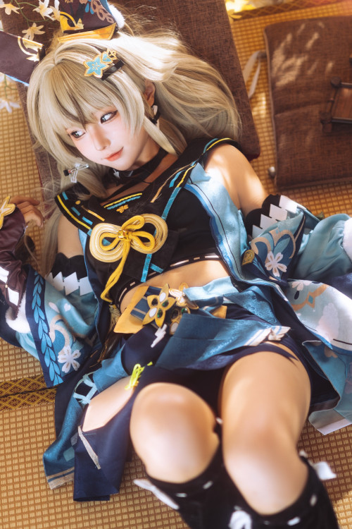 Read more about the article Cosplay 蠢沫沫Chunmomo 绮良良