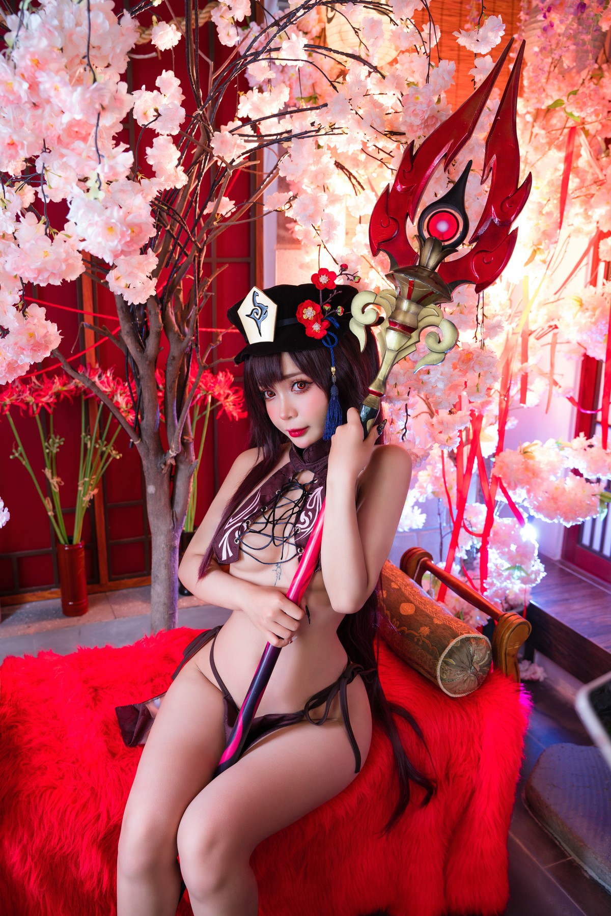 Блудный Cosplay Umeko.J Genshin HuTao 胡桃 Set.02 тема сисек раскрыта