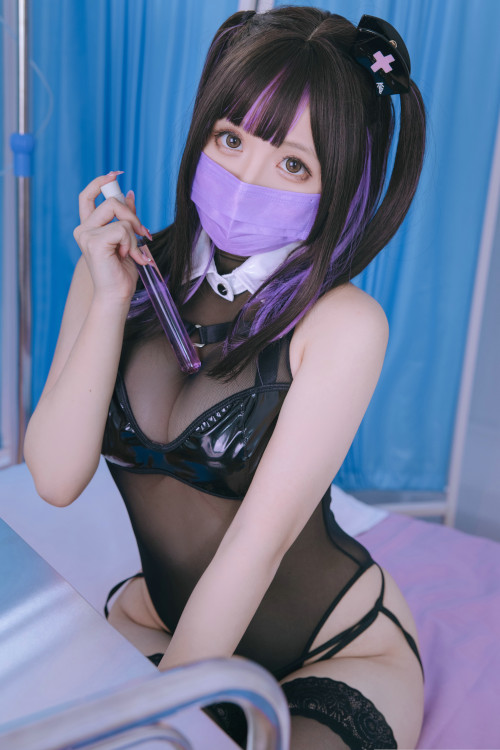 Read more about the article Cosplay 日奈娇 口罩护士 Mask Nurse Set.01