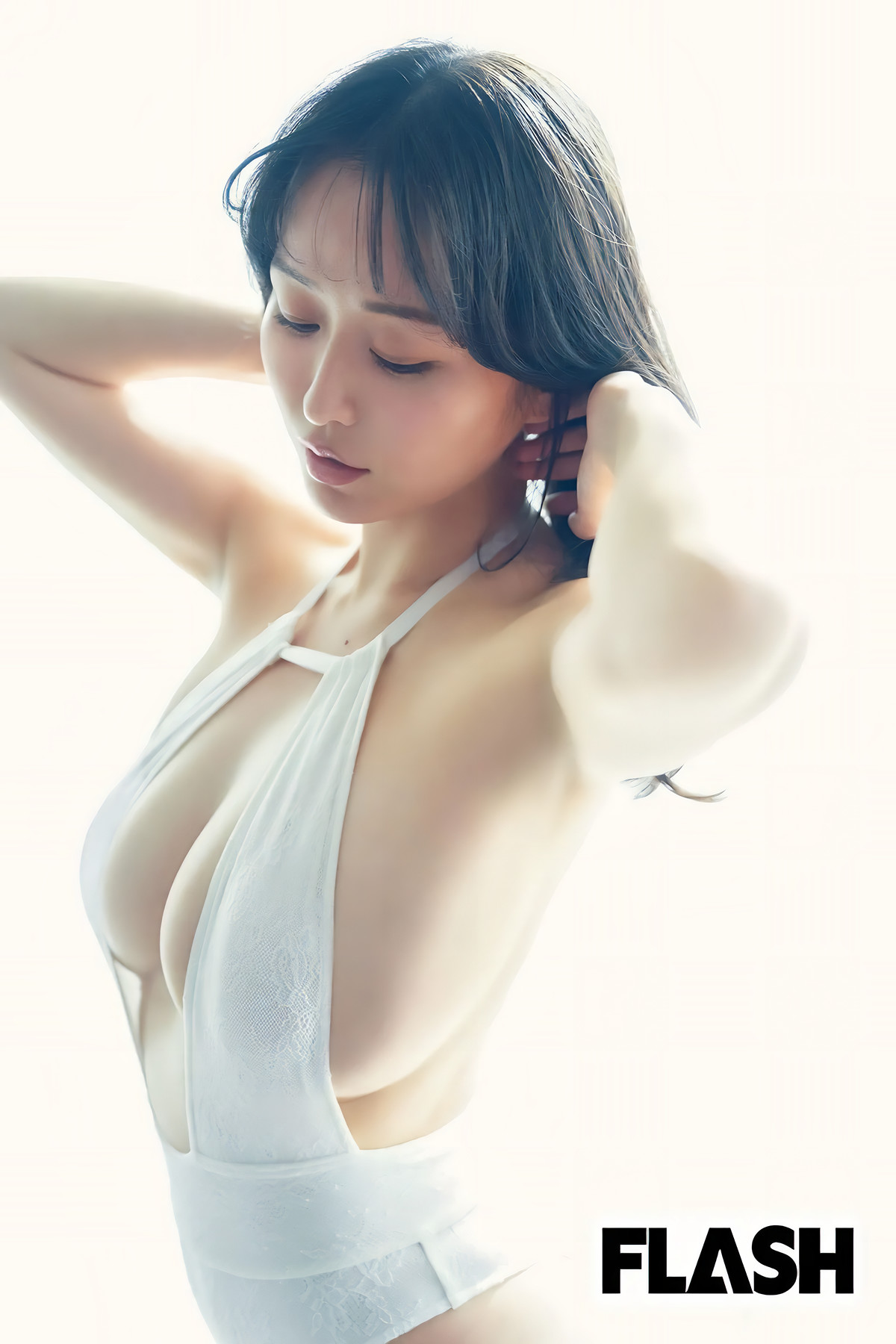 Chiyo Amano 天野ちよ, FLASH 2025.05.06 (フラッシュ 2025年5月6日号)